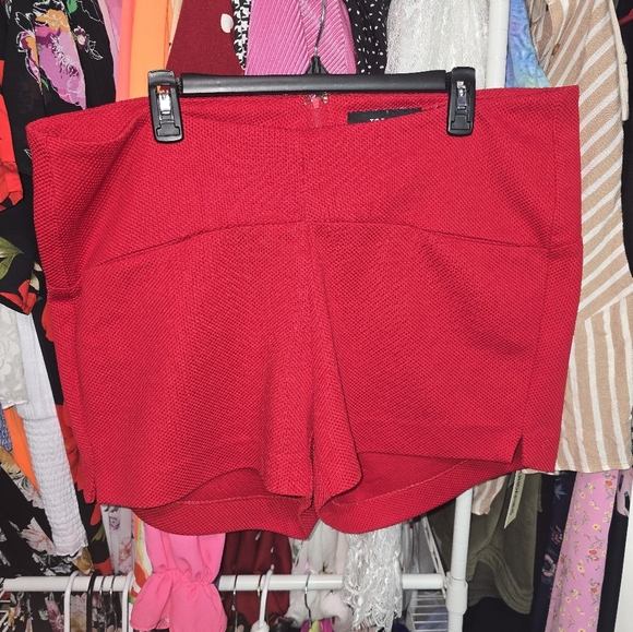 Torrid Red Textured Shorts 18 - Picture 2 of 5